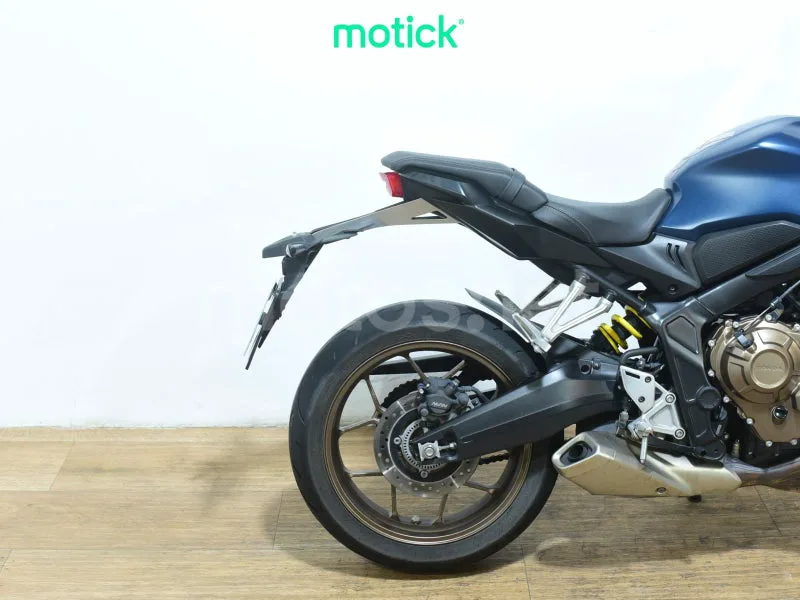 Honda CB650R - Vista 3