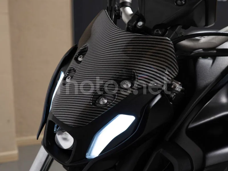 Yamaha MT-07 - Vista 13