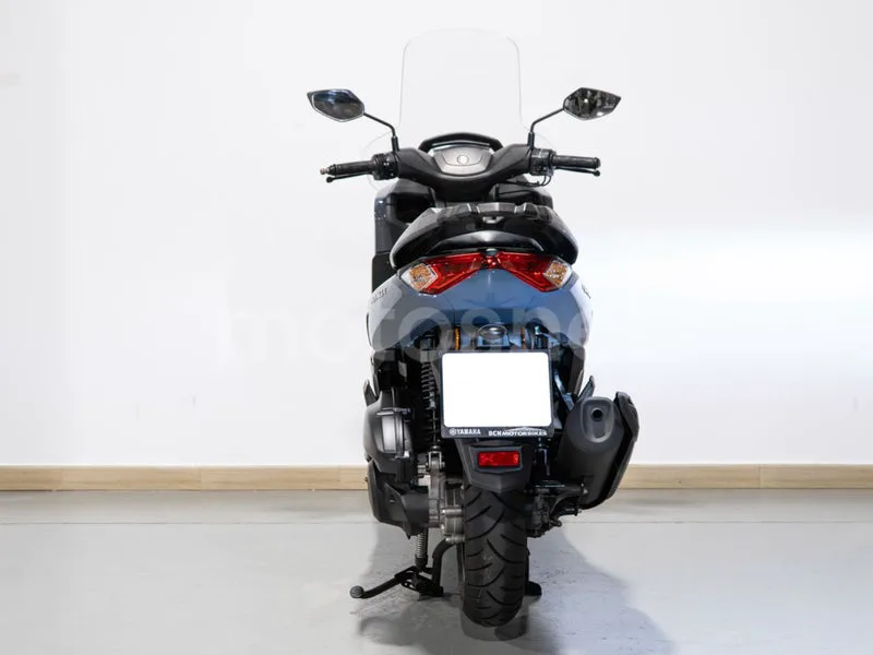 Yamaha NMAX - Vista 5