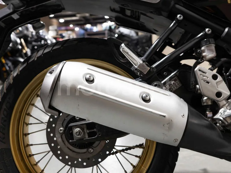 Yamaha XSR125 - Vista 16