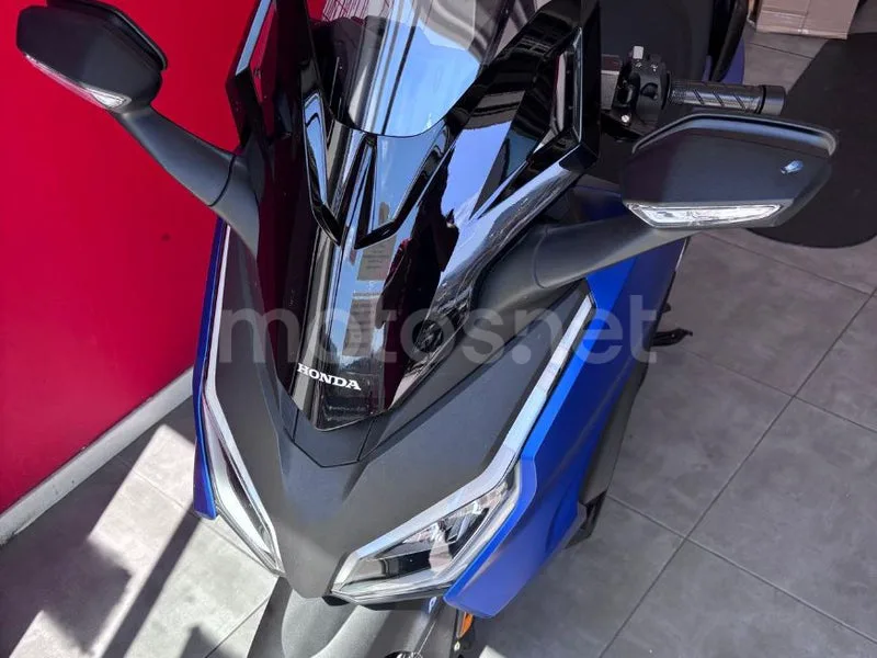 Honda Forza 125 - Vista 4