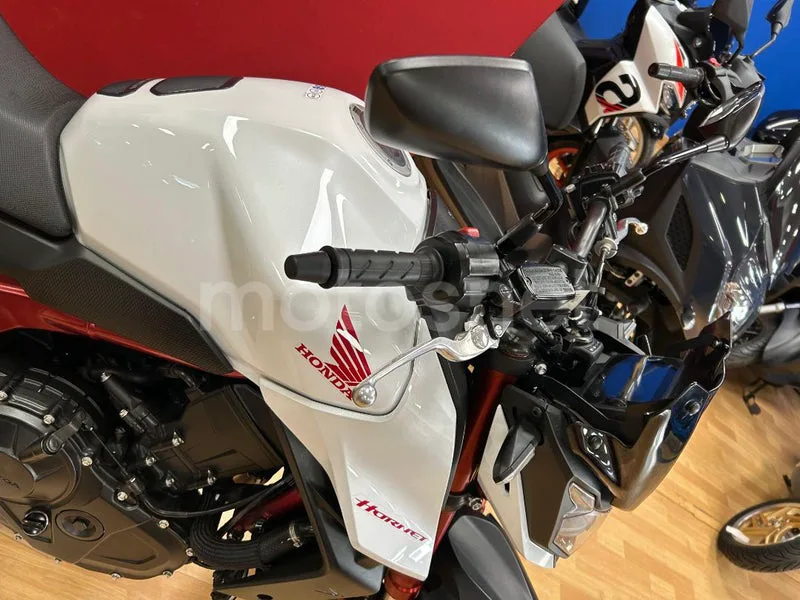 Honda CB750 Hornet 5999 € 2023 A Coruña - 2