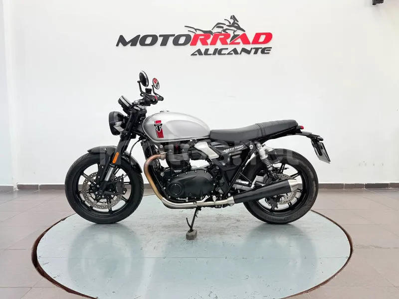 Triumph Speed Twin 900 8250 € 2025 Alicante - 2