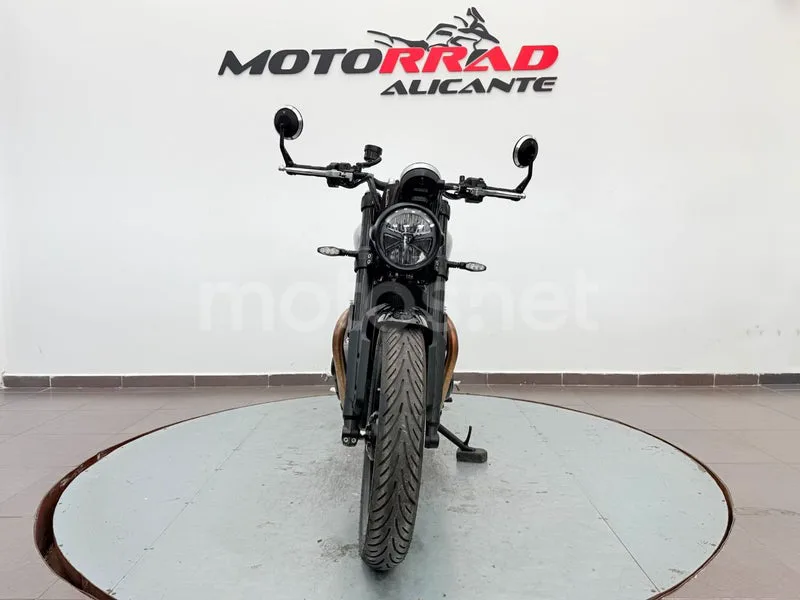 Triumph Speed Twin 900 - Vista 7