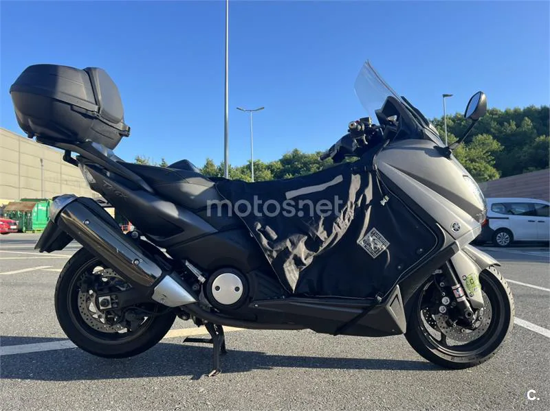 Yamaha TMAX 530 - Vista 5