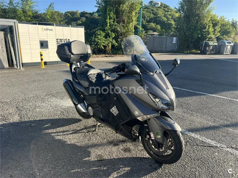 Yamaha TMAX 530 - Vista 8