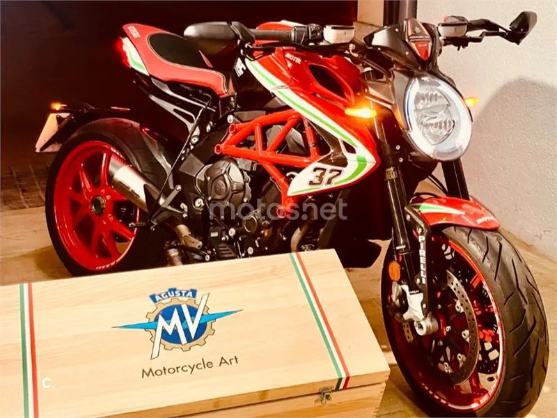 MV Agusta Dragster 800 17.999 € 2021 Girona - 1