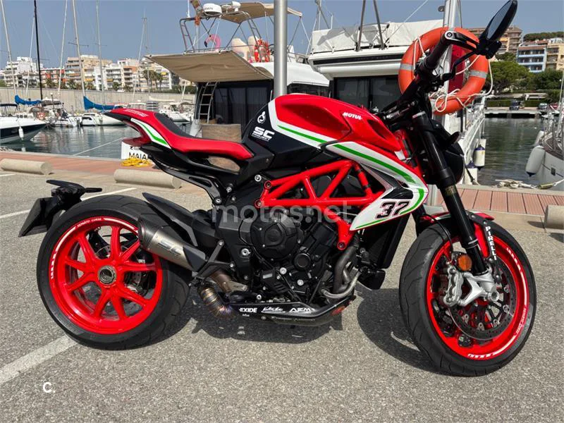 MV Agusta Dragster 800 17.999 € 2021 Girona - 2