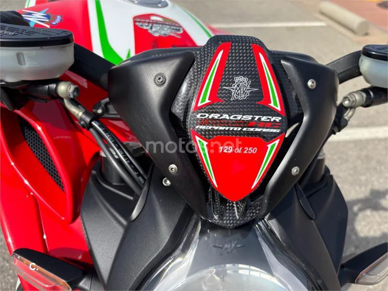 MV Agusta Dragster 800 - Vista 3