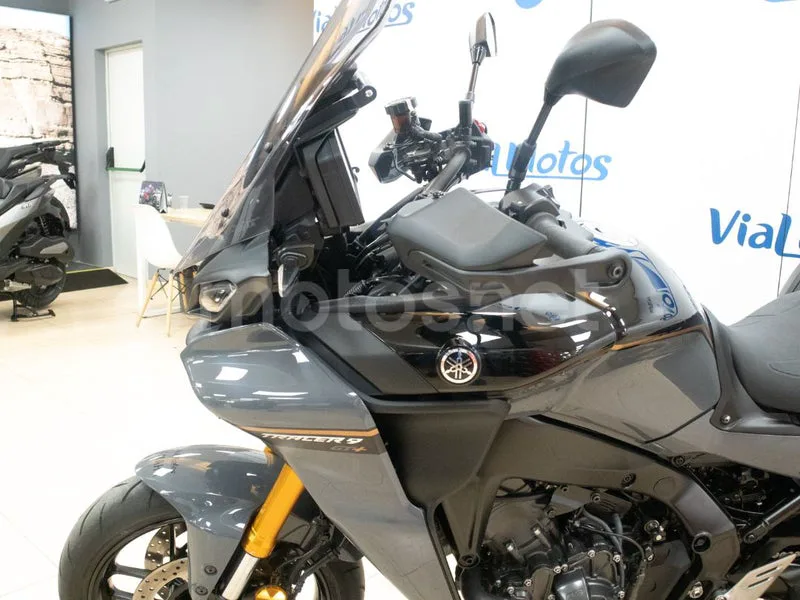 Yamaha Tracer 9 - Vista 12