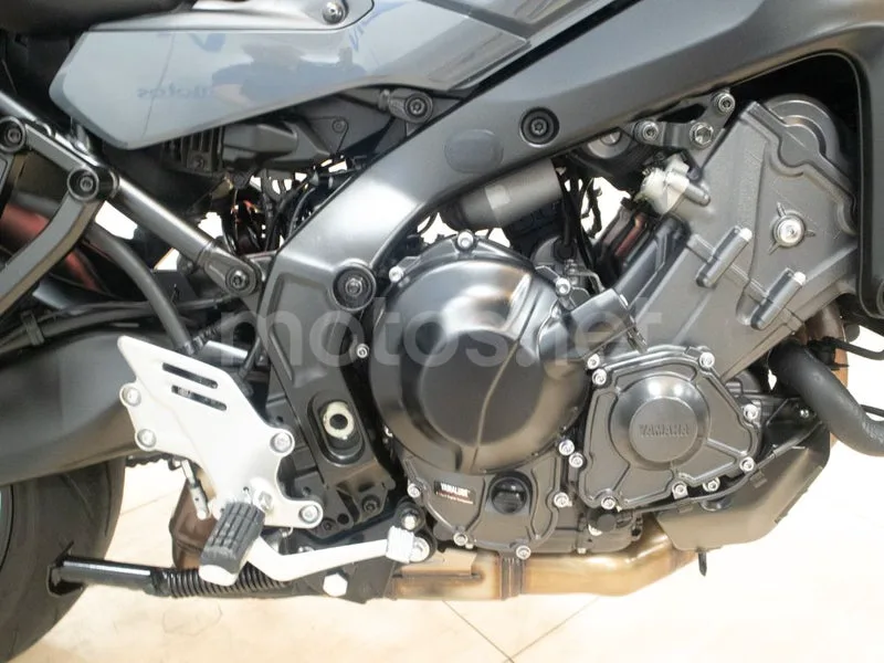 Yamaha Tracer 9 - Vista 15