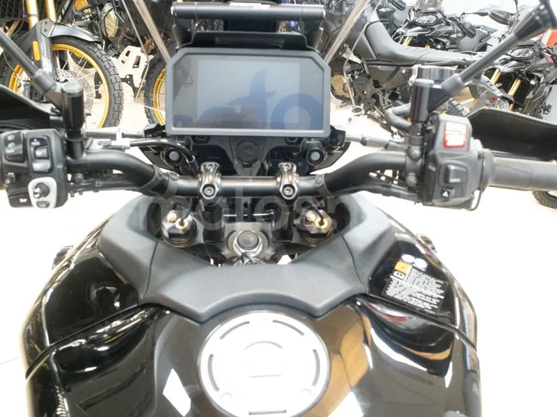 Yamaha Tracer 9 - Vista 18