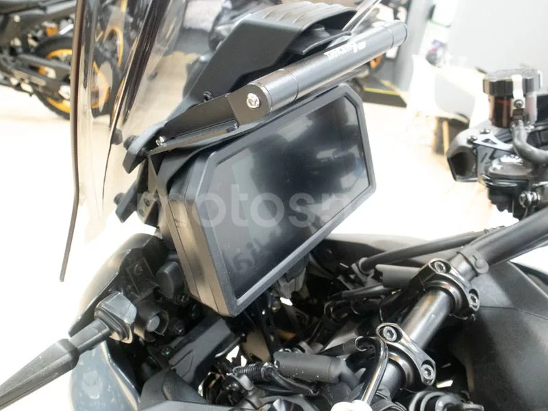 Yamaha Tracer 9 - Vista 19
