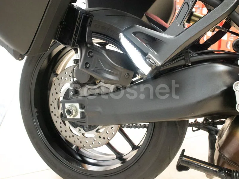 Yamaha Tracer 9 - Vista 21