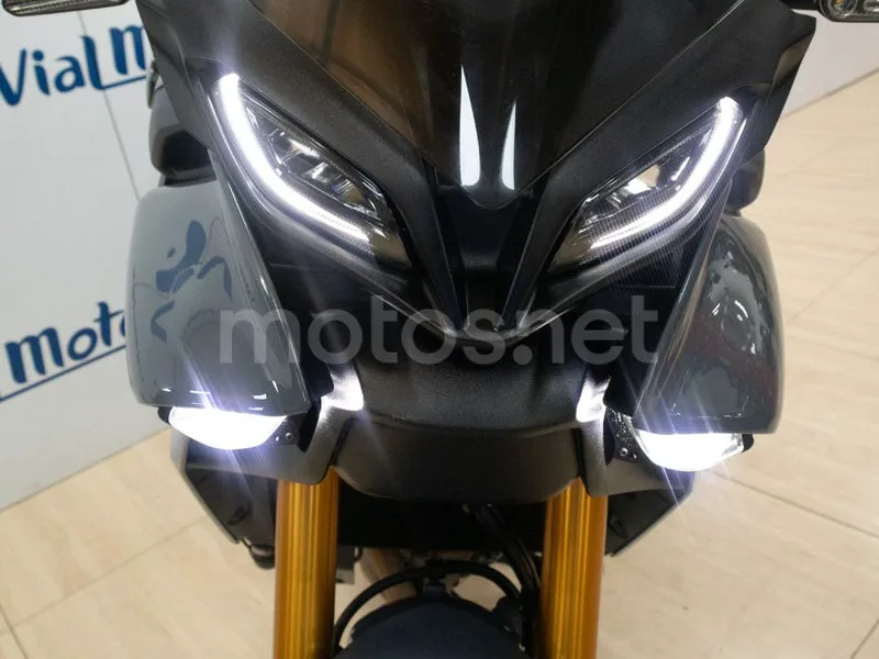 Yamaha Tracer 9 - Vista 8