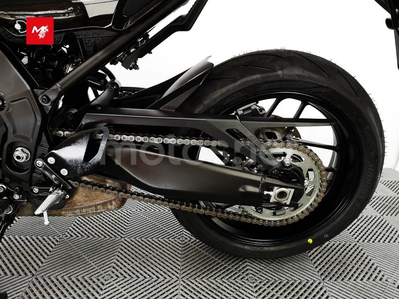 Yamaha XSR900 - Vista 22