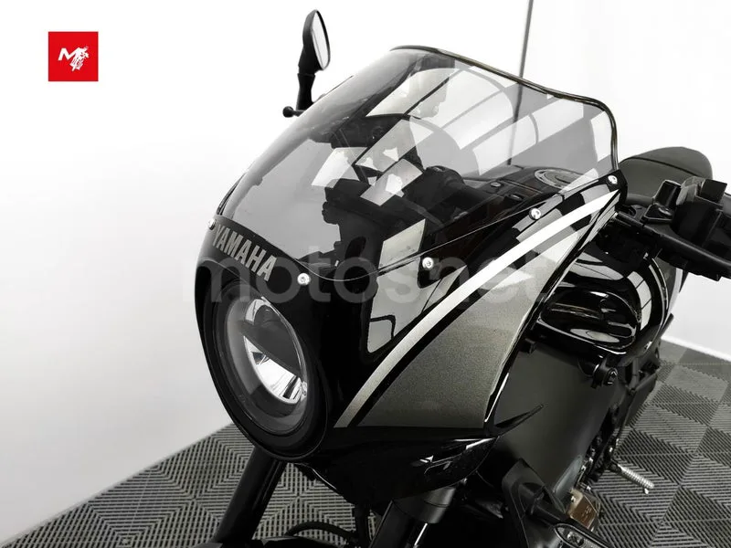 Yamaha XSR900 - Vista 26