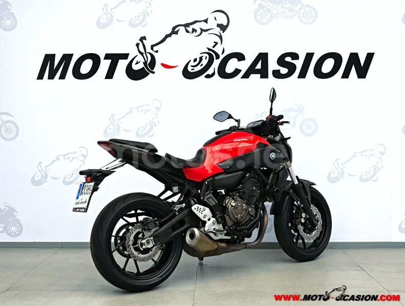 Yamaha MT-07 - Vista 3