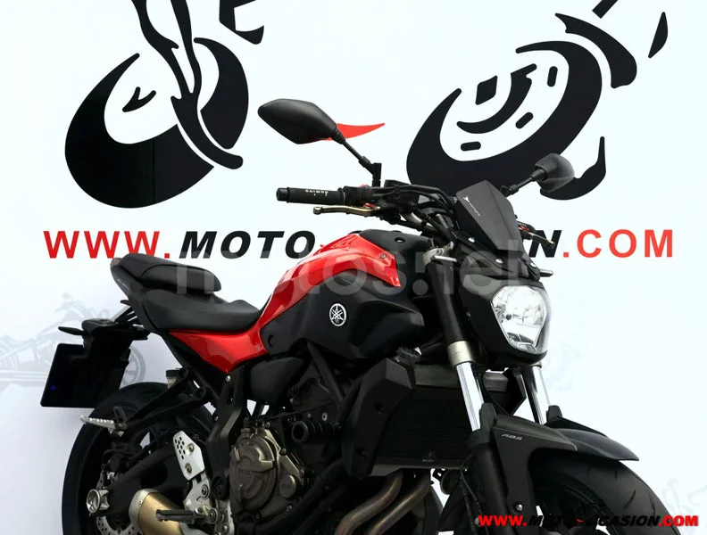 Yamaha MT-07 - Vista 4