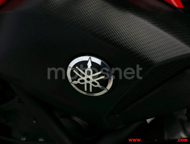 Yamaha MT-07 - Vista 8
