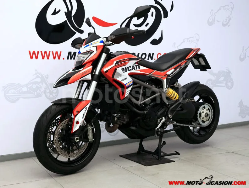Ducati Hyperstrada - Vista 8