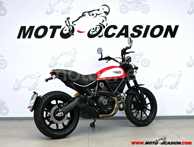 Ducati Scrambler - Vista 3