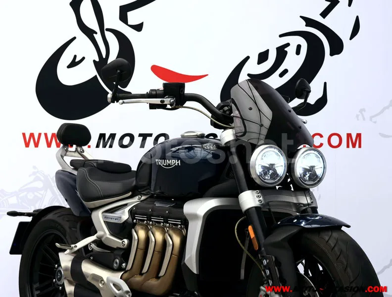 Triumph Rocket 3 - Vista 4