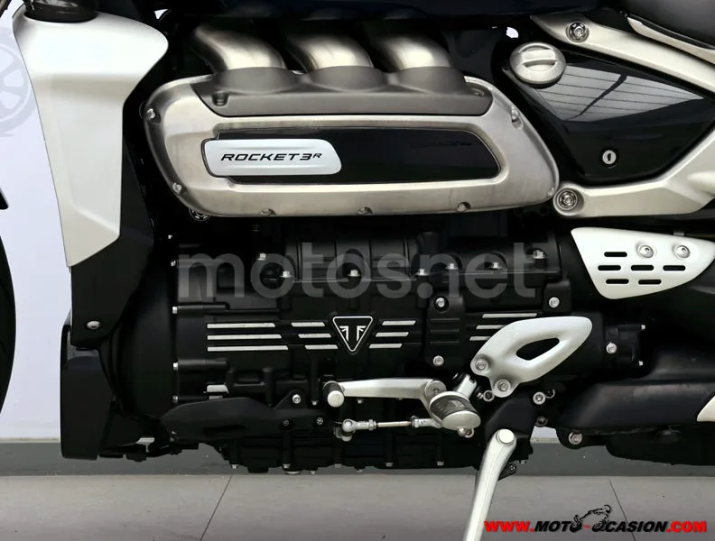 Triumph Rocket 3 - Vista 10