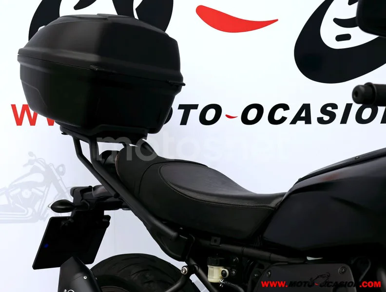 Yamaha XSR700 - Vista 11