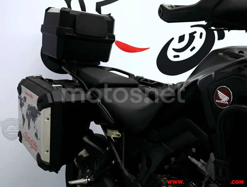 Honda CRF1000L Africa Twin - Vista 11