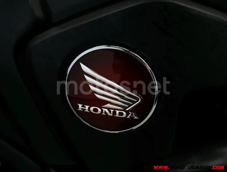 Honda CRF1000L Africa Twin - Vista 9