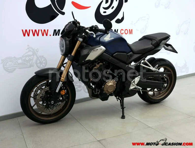 Honda CB650R - Vista 8