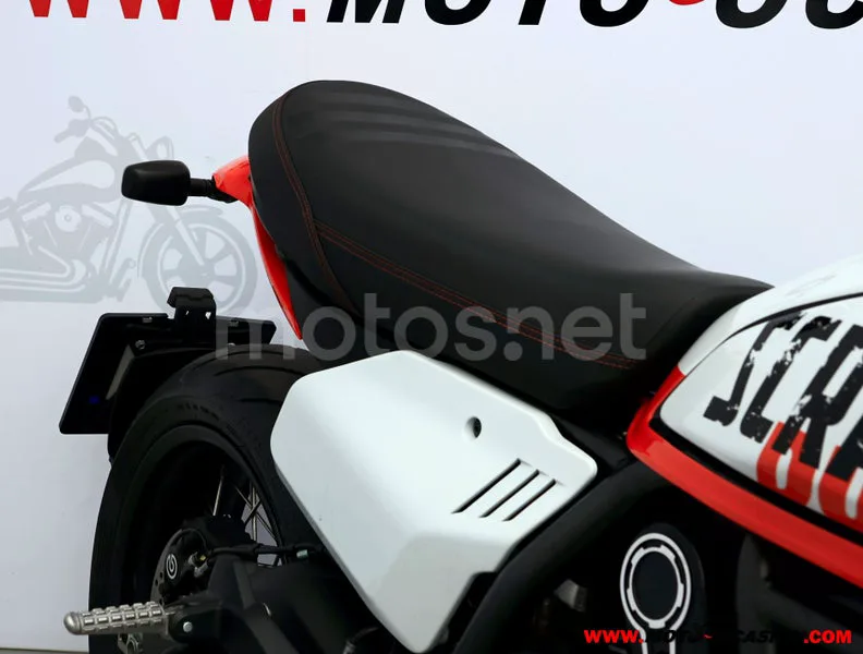 Ducati Scrambler - Vista 10