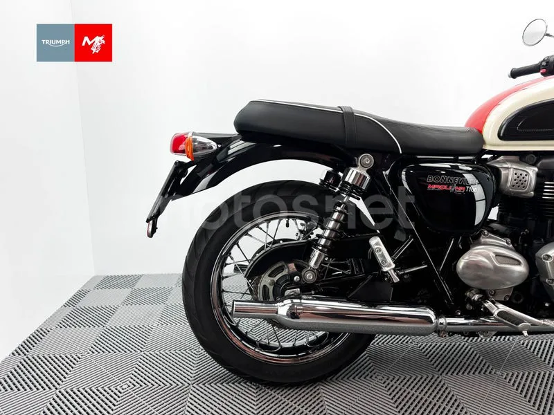 Triumph Bonneville T100 - Vista 7