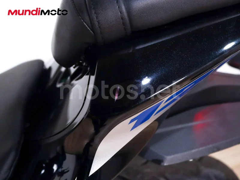 Suzuki GSX-S125 - Vista 16