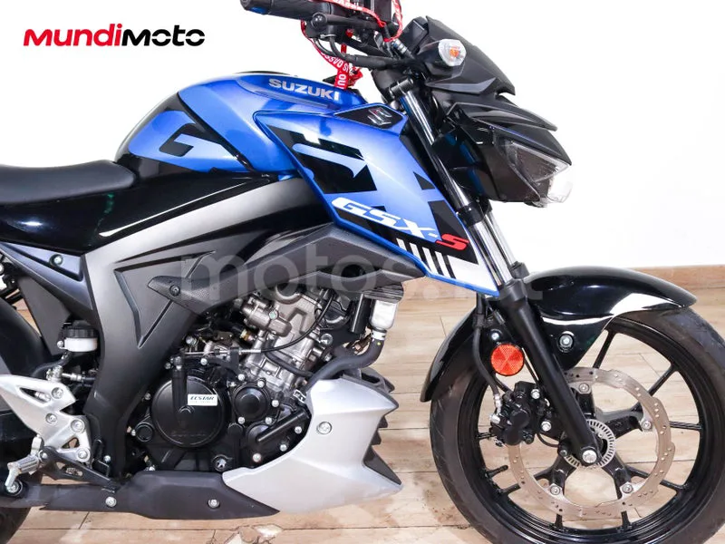 Suzuki GSX-S125 - Vista 18