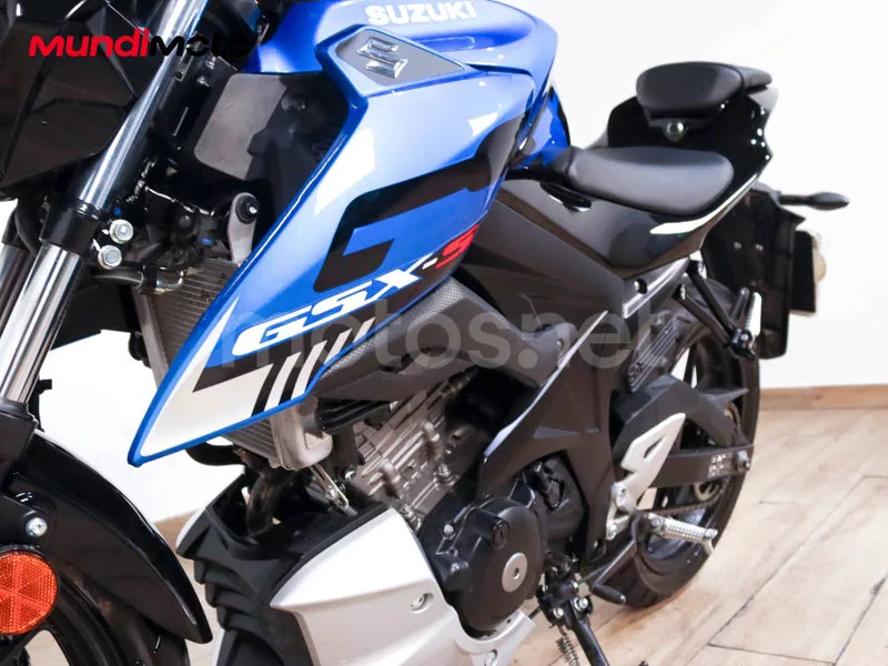 Suzuki GSX-S125 - Vista 10
