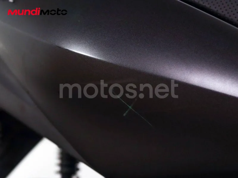 Yamaha XMAX 125 - Vista 26