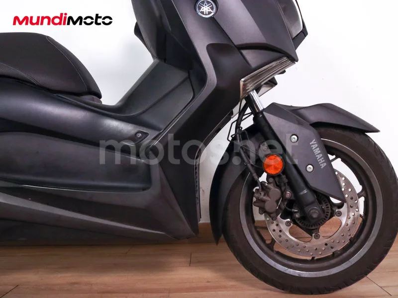 Yamaha XMAX 125 - Vista 48