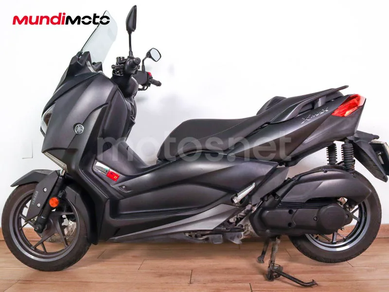 Yamaha XMAX 125 - Vista 6