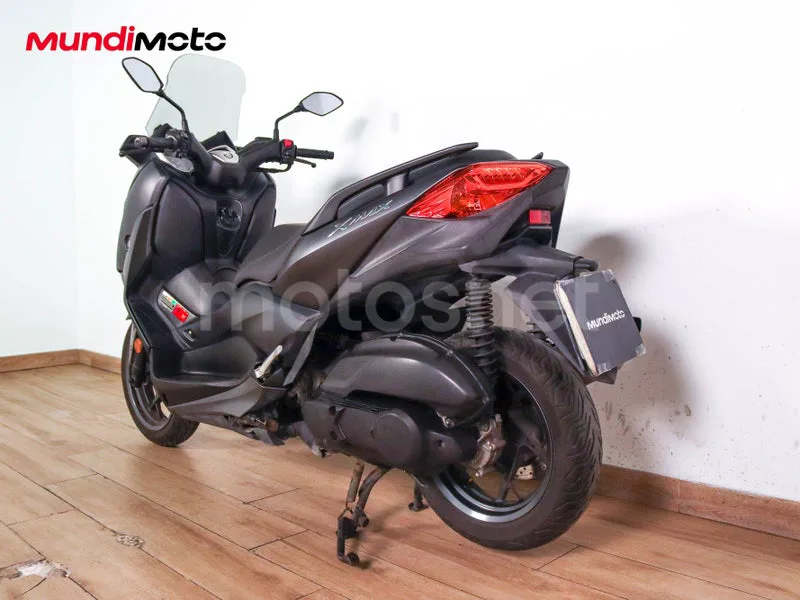 Yamaha XMAX 125 - Vista 8