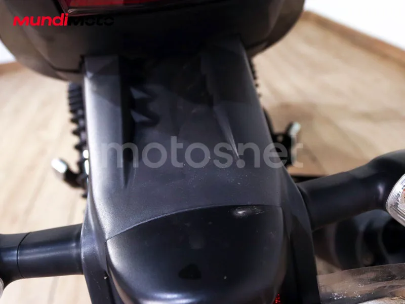 Yamaha YS125 - Vista 32