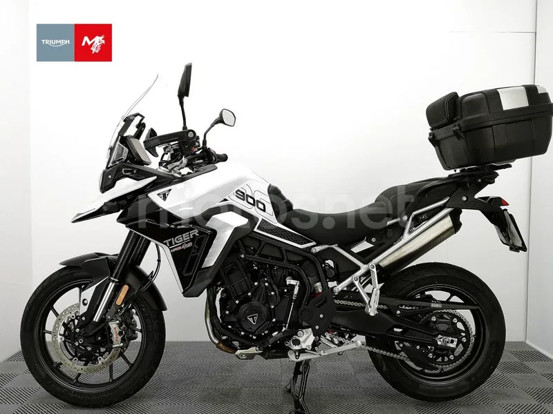 Triumph Tiger 900 - Vista 19