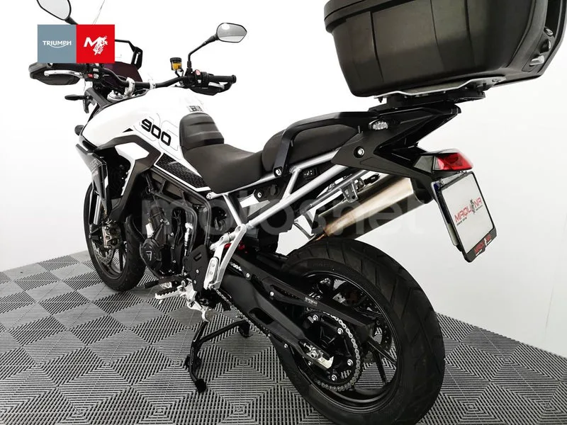 Triumph Tiger 900 - Vista 21