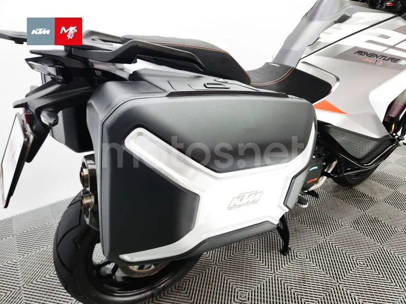 KTM 1290 Super Adventure - Vista 16