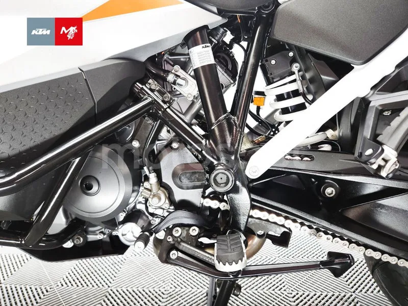 KTM 1290 Super Adventure - Vista 33