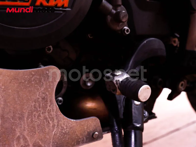 KTM 1190 Adventure - Vista 42