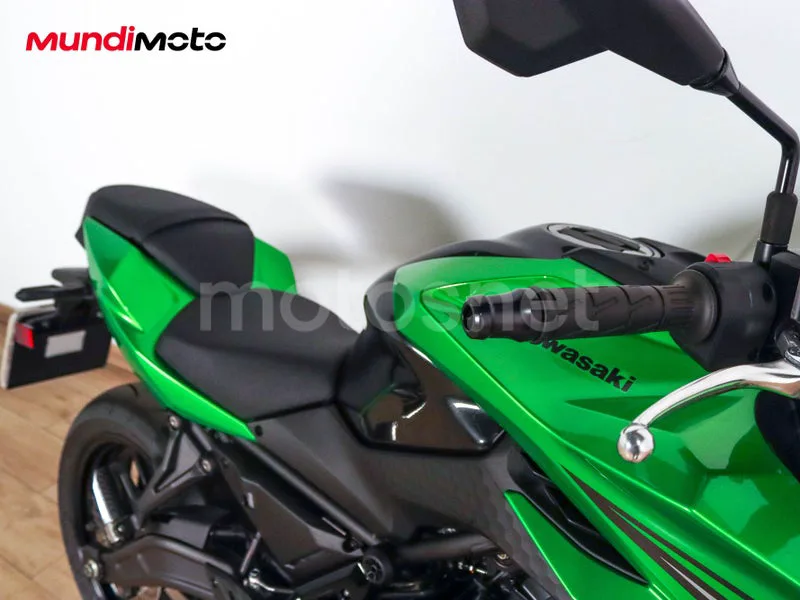 Kawasaki Z650 - Vista 18