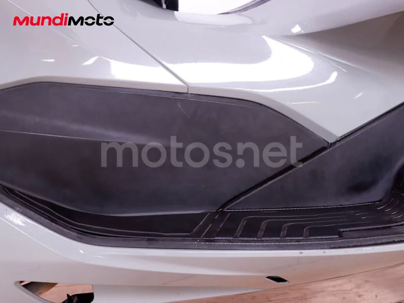 Honda PCX125 - Vista 17