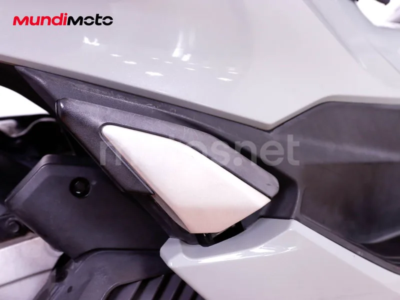 Honda PCX125 - Vista 44